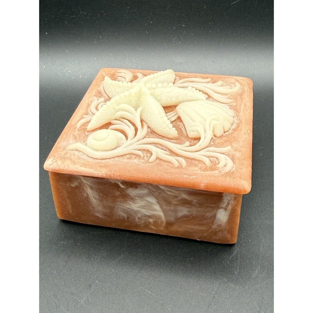 Vintage Coastal Faux Stone Resin Trinket Box Starfish & Seashell Ocean 3.5" EUC
